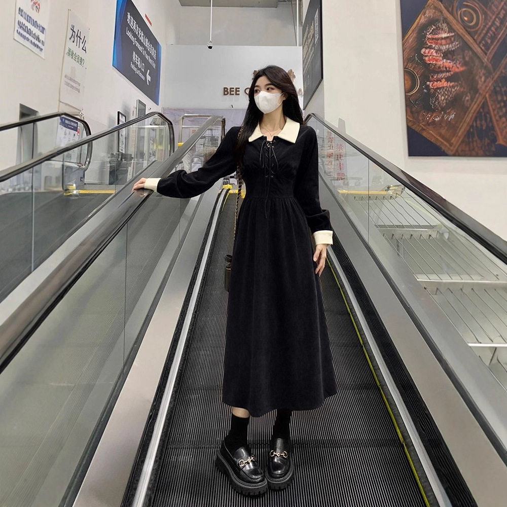 2025女装别致复古撞色小黑裙连衣裙