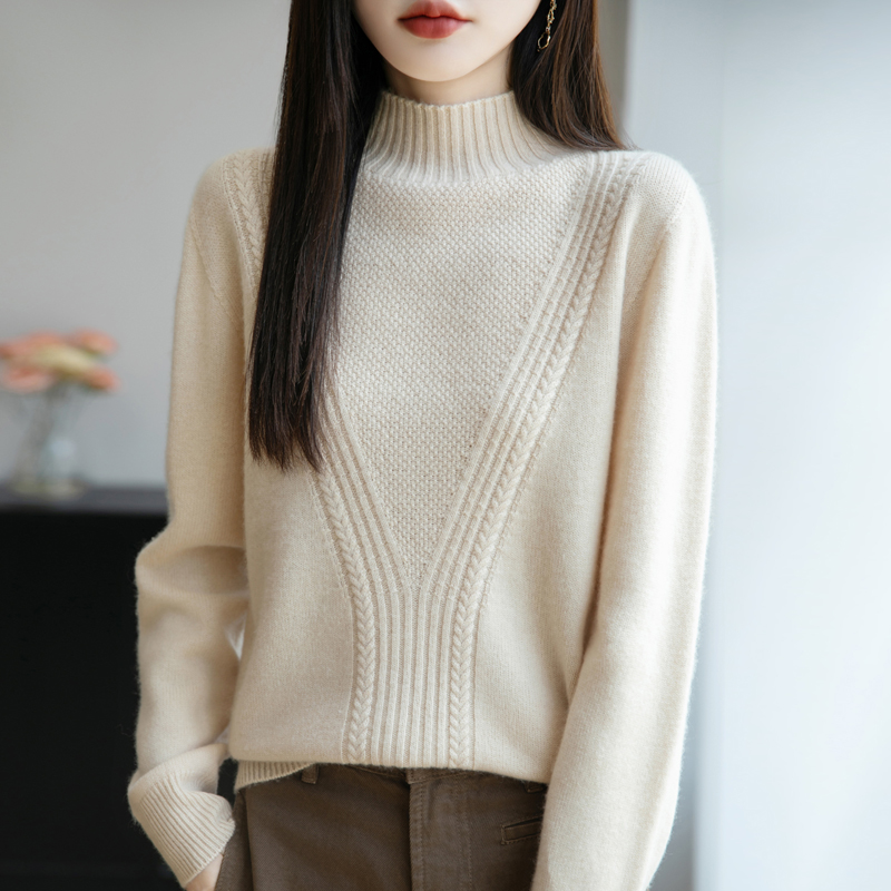 一线成衣精致扭花半高领毛衣女秋冬宽松慵懒内搭打底加厚保暖毛衫
