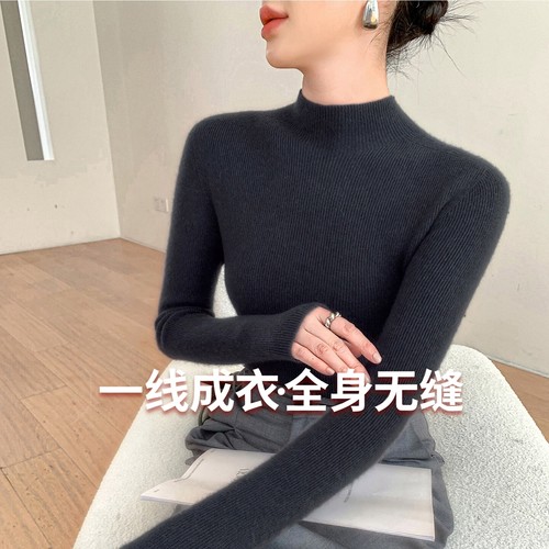 秋冬加厚半高领修身坑条女毛衣