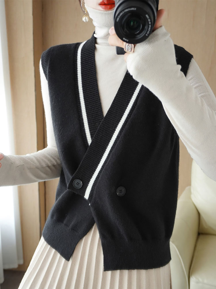 NEW SLEEVELESS KNITTED VEST CARDIGAN WOMENS SHOULDER SWEATER SHORT SOLID COLOR FOREIGN STYLE JACKET HAIR SHOULDER SPRING AND AUTUMN COAT