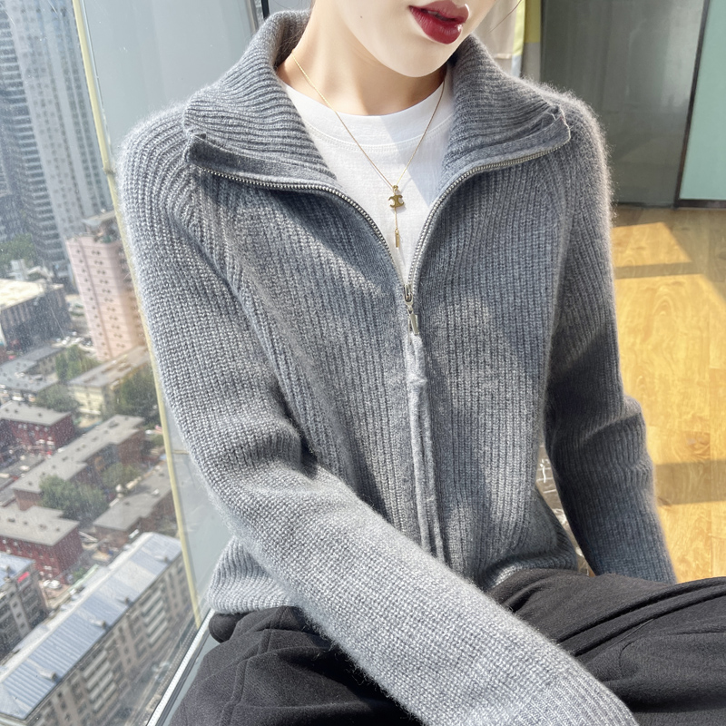 街头休闲拉链开衫毛衣外套女修身翻领2025新款秋冬立领打底针织衫