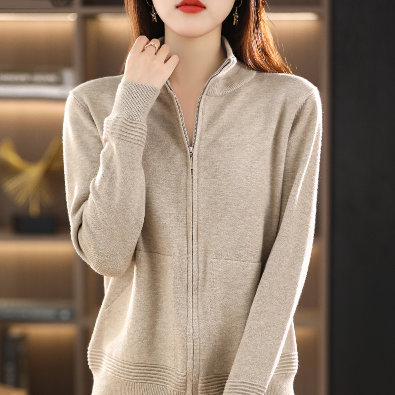 秋冬新款女士立领羊毛衫针织开衫