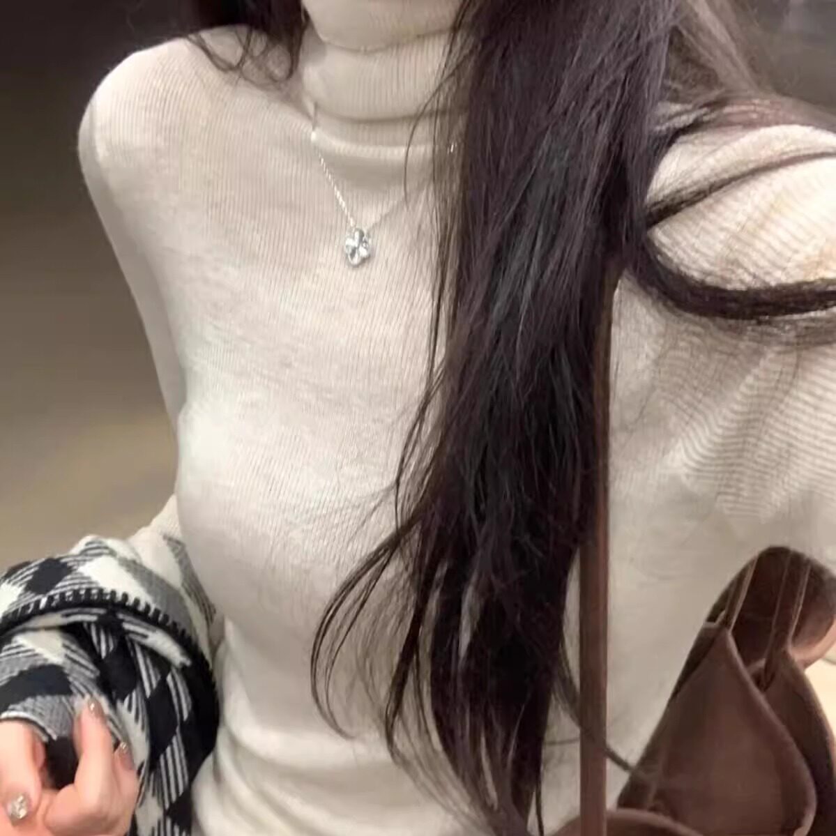 薄款精纺堆堆领白色羊毛衫女纯色修身长袖毛衣高领羊绒针织打底衫