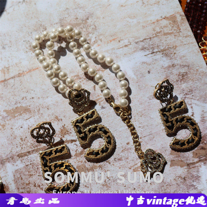 名媛小众皮质5号小香风珍珠项链复古镀老山茶花闪钻毛衣链耳环