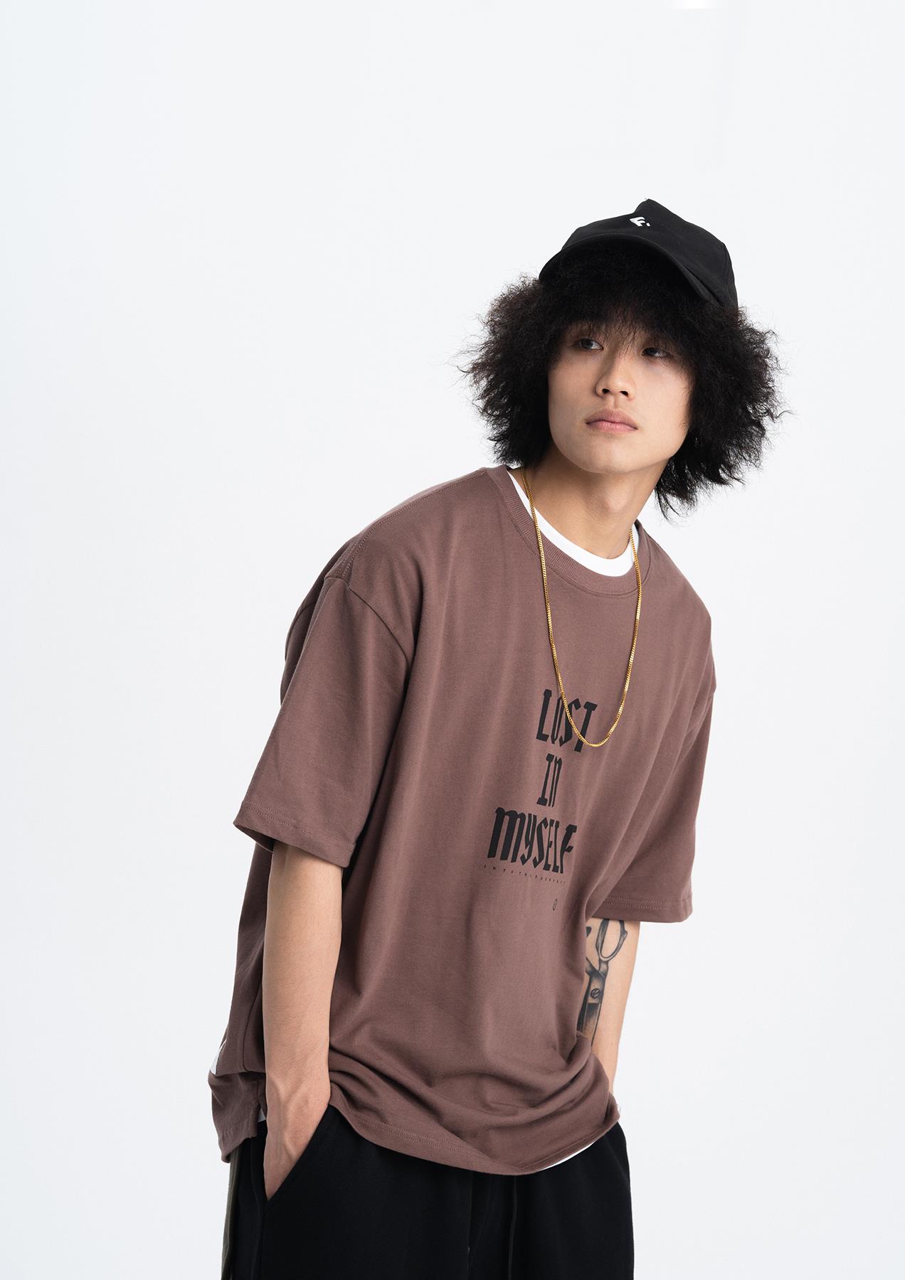 [AKIP] YUANPROJECT 19SS slogan标语印花TEE在类目 男装, T恤中 - 来自Buy2taobao.com提供专业的淘宝代购服务