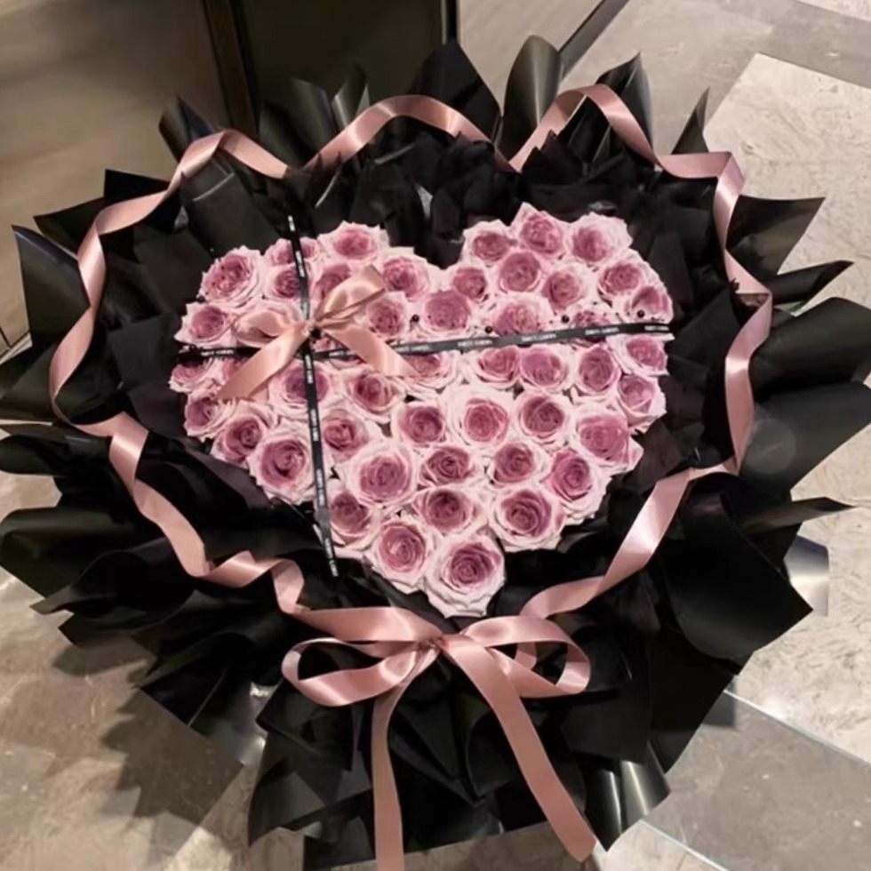 玫瑰有赠品鲜花爱情的传递33朵