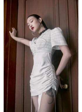 YCH 21夏季新品缎面吊带性感纯欲连衣裙抽绳褶皱超短裙惊喜黑色