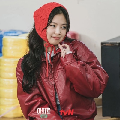 现货JENNIE同款Polysooem 24秋美式复古PU皮夹克机车外套韩国代购