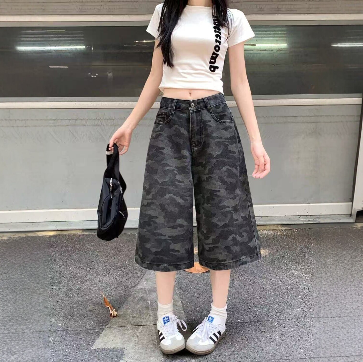 胖MM复古迷彩七分牛仔裤女夏薄款大码宽松显瘦工装高街阔腿直筒裤