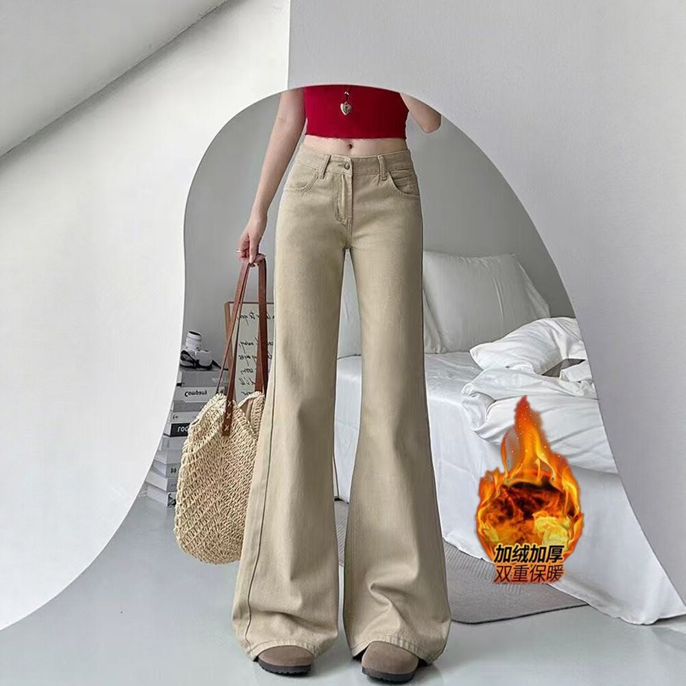卡其色低腰加绒加厚微喇叭牛仔裤女2025秋冬新款美式阔腿喇叭裤子