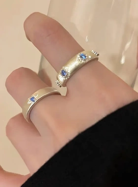 海蓝色十字架拉丝锆石戒指女百搭小众高级感情侣款食指戒轻奢新品