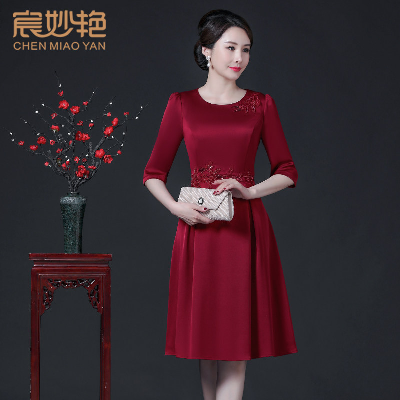 贵夫人中年风新款宴会装连衣裙