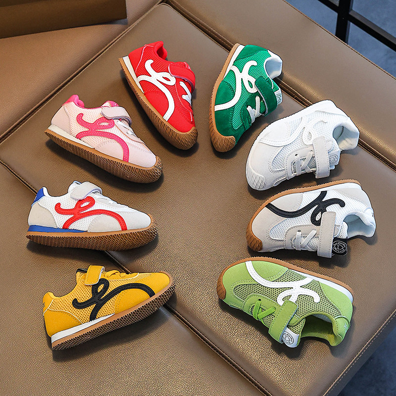 2025春秋新款女童阿甘鞋儿童板鞋休闲