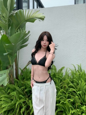 Sunset日落黄昏黑色铆钉比基尼简约高级感泳装性感辣妹显白泳衣女