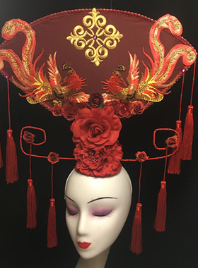 2025中国复古风红色 刺绣流苏T台模特走秀舞台表演彩妆创意头饰女