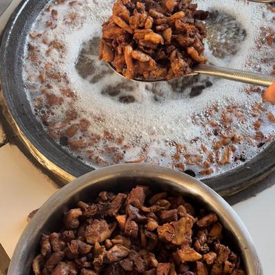 排单发货中……别急周六周日新杀东北农村土猪肉油渣油脂了