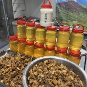 油脂了 农家土猪黑猪肉 猪油渣 东北农村散养黑猪肉0添加