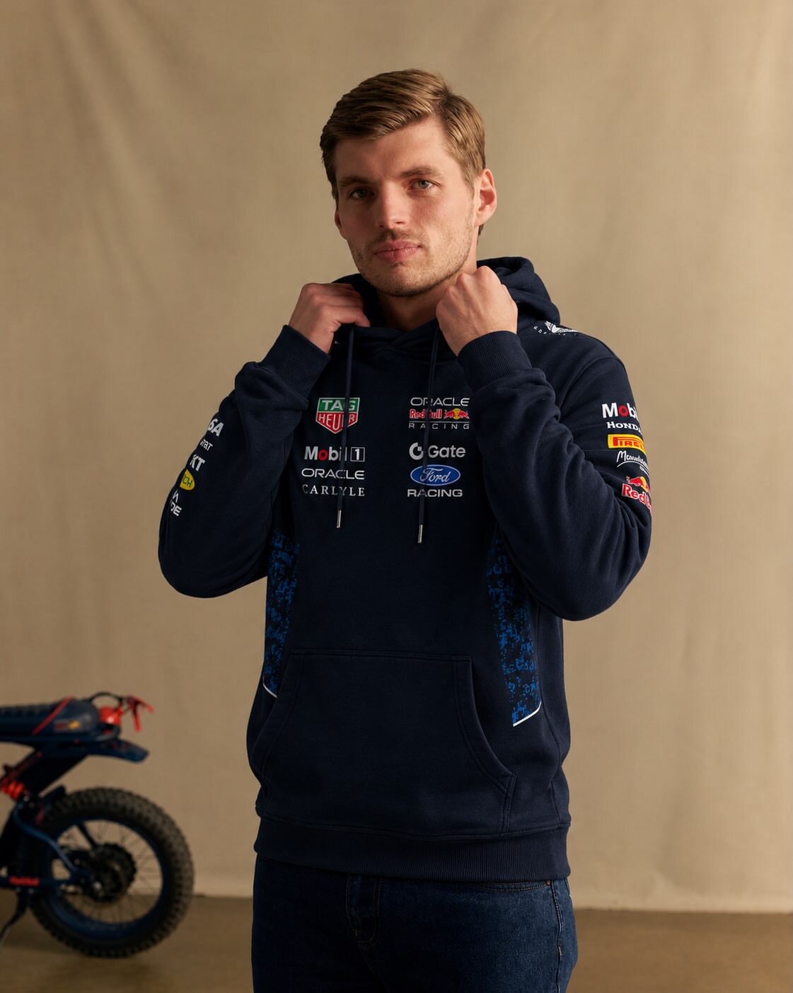 红牛RedBullF1一级方程式赛车队维斯塔潘车迷周边连帽卫衣服纯棉