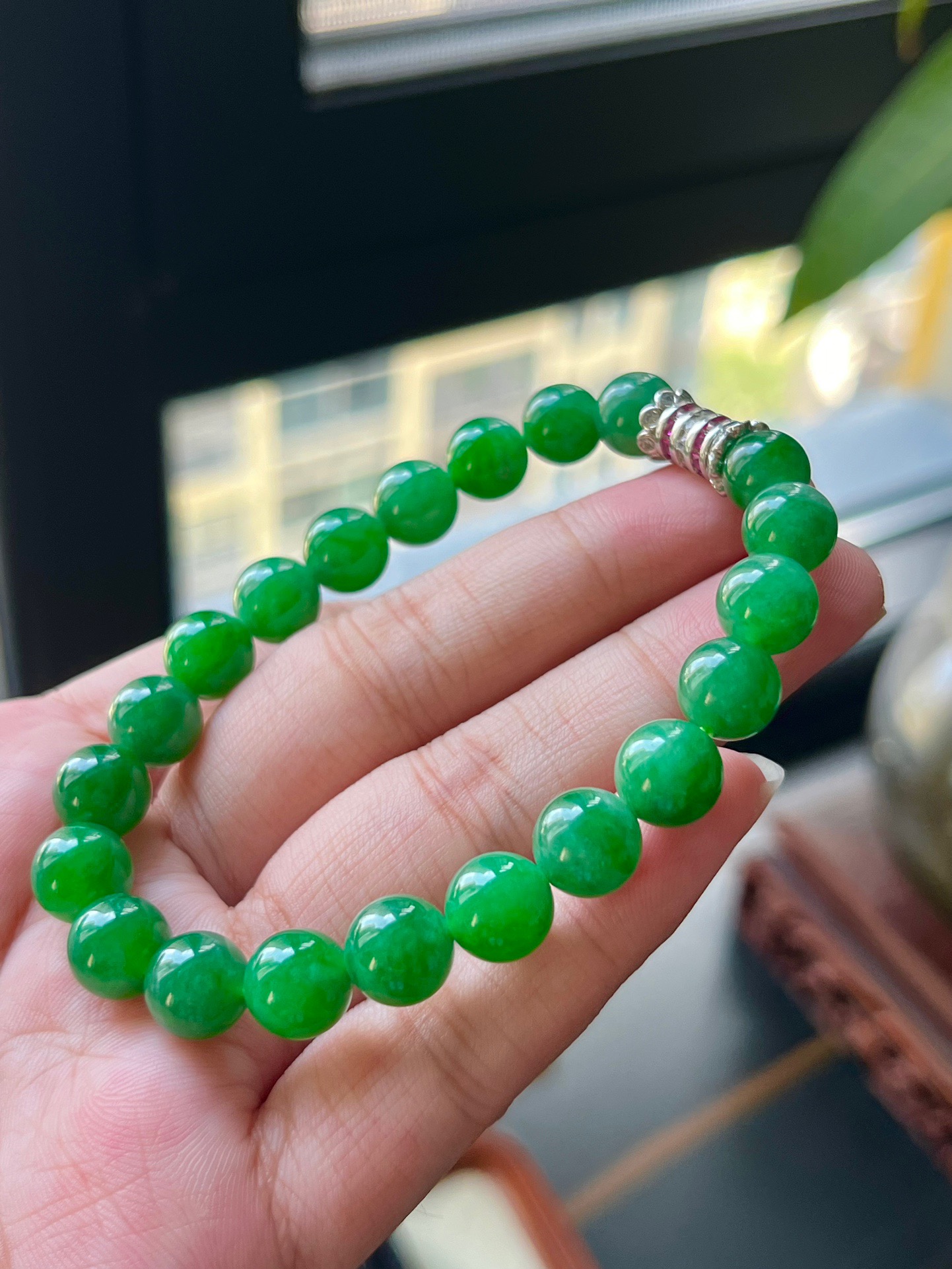 纯天然缅甸A货翡翠高冰种阳绿珠子冰种阳绿玉石玉珠子手串玉手链