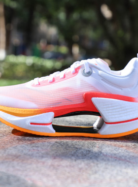 李宁绝影3 ESSENTIAL减震男子轻量高回弹弹速跑鞋ARRV003-7-17