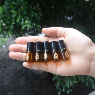 多特瑞滚珠瓶空瓶2ML香水玻璃走珠瓶避光茶色按摩高档便携分装 瓶