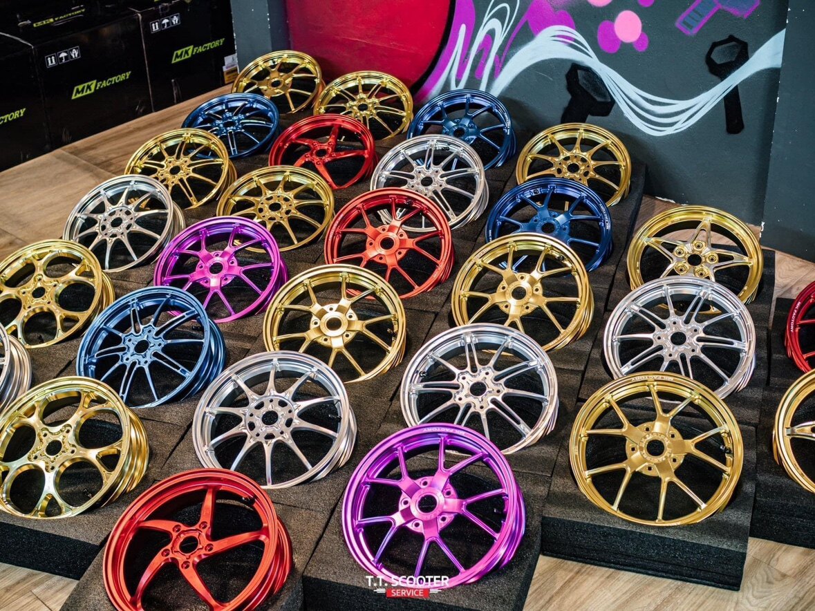 适用vespa春天冲刺150轮毂MG魔法工厂锻造轮毂 GTS300 6日桃子款