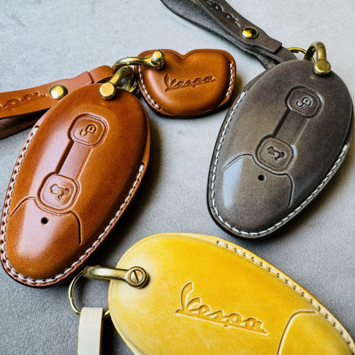 适用于vespa改装钥匙扣包手工24款GTS300真皮钥匙套遥控器包套6日