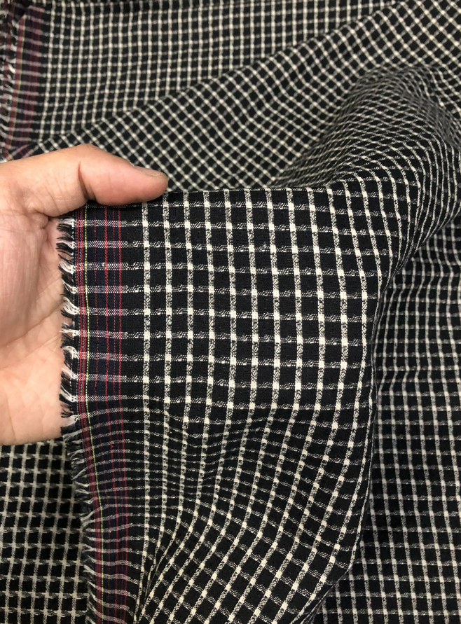 黑和米白色织提花四方格纯亚麻面料汉服袍子裤子手工2020年现货