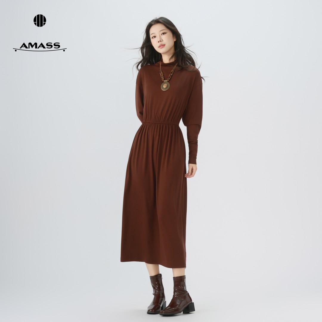/AMASS女装风复古优雅气质半高领收腰显瘦长袖连衣裙550050