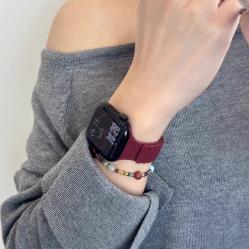 适用S11表带苹果iwatch10手表小蛮腰硅胶磁吸6789运动女款SE2腕带