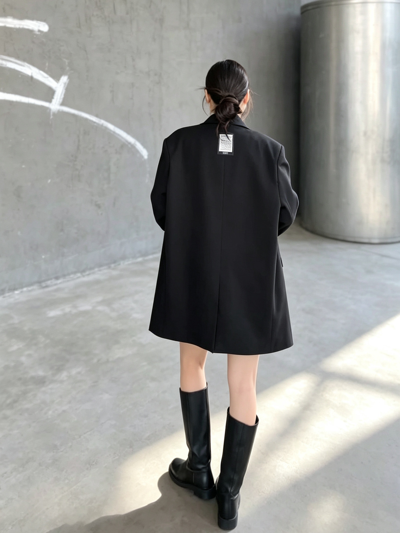 高级感西装外套女大版2026秋季新款宽松oversize休闲落肩廓形西服