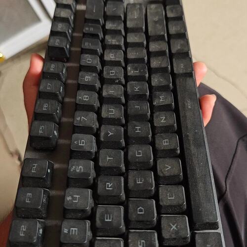 rog XA12机械键盘一个，功能正常成色如图--议价商品