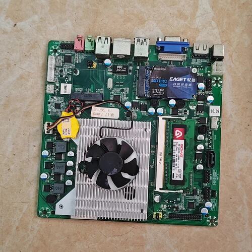 有一片拆机ITX主板i5-5005U上DDR3内存条和散热风--议价商品