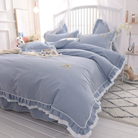 Váy ngủ tối giản châu Âu bốn mảnh váy 1,8m cotton nguyên chất cotton công chúa phong cách khăn trải giường bằng vải lanh - Váy Petti ga giường có viền