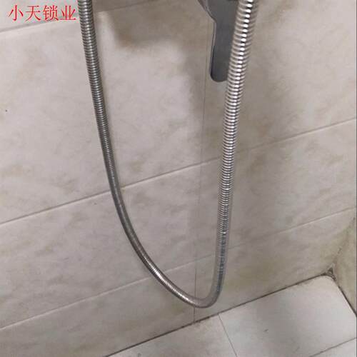 花洒软管1.5米不锈钢增压水管加粗防爆洗淋浴喷头连接大流量出.