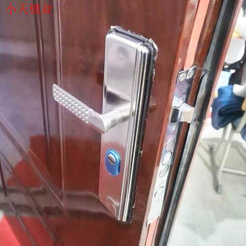 通用型锁芯木门家用防盗门锁把手大铁门锁套装不锈钢手柄面板锁.