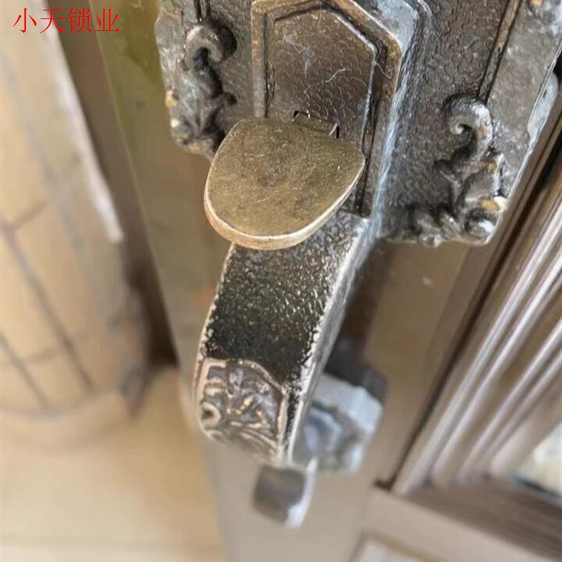 按扣大母指按压开关按键老式门拉手锁扣罗普斯金门锁锁舌五金配.