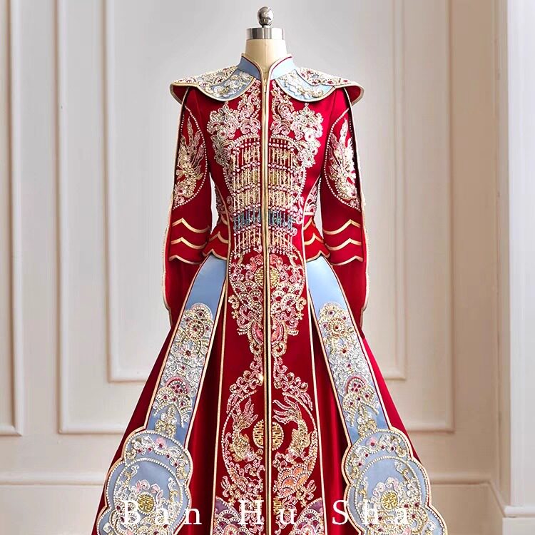 高级感婚礼秀禾服租赁新娘结婚出嫁中式秀禾婚服出租2025新款明制图片