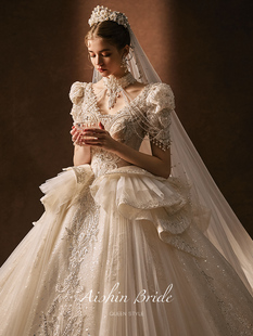 高定重工小众挂脖婚纱租赁高端新娘奢华主纱礼服出租2025新款v领