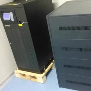 科华UPS不间断电源YTR3340 40KVA负载32KW三进三出并机型 J在线式