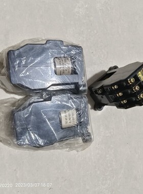 日本富士接触器SRC50-2F 220V 3a3b 4a2b 6a