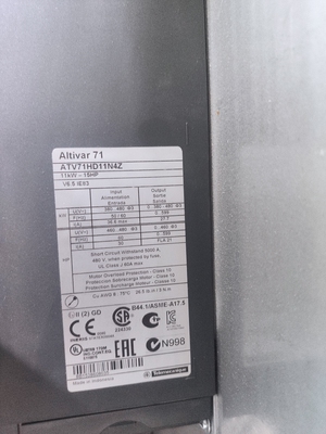 Schneidee施耐德变频器ATV71HD11N4Z  货期2天