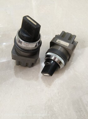 日本IDEC和泉黑色三档旋钮ASTN-320 41-10570 2NO 2常开