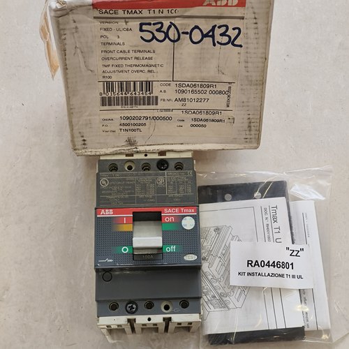 ABB断路器SACE TMAX T1N100 3P 100A订货号1SDA061809R1现货备件