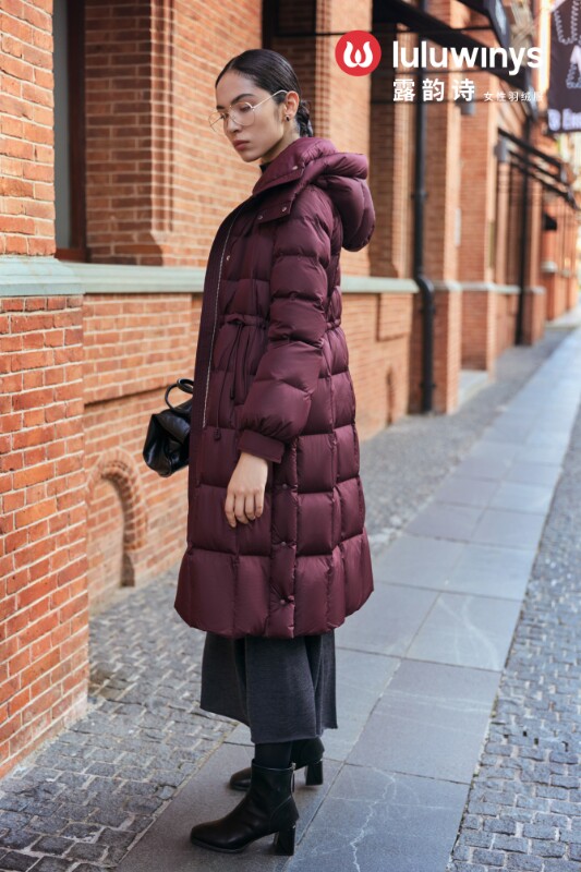 露韵诗显瘦X型廓形长款收腰款2025冬季羽绒服268198专柜正品