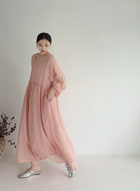 李cc初秋气质V领温柔风显高宽松大摆连衣裙