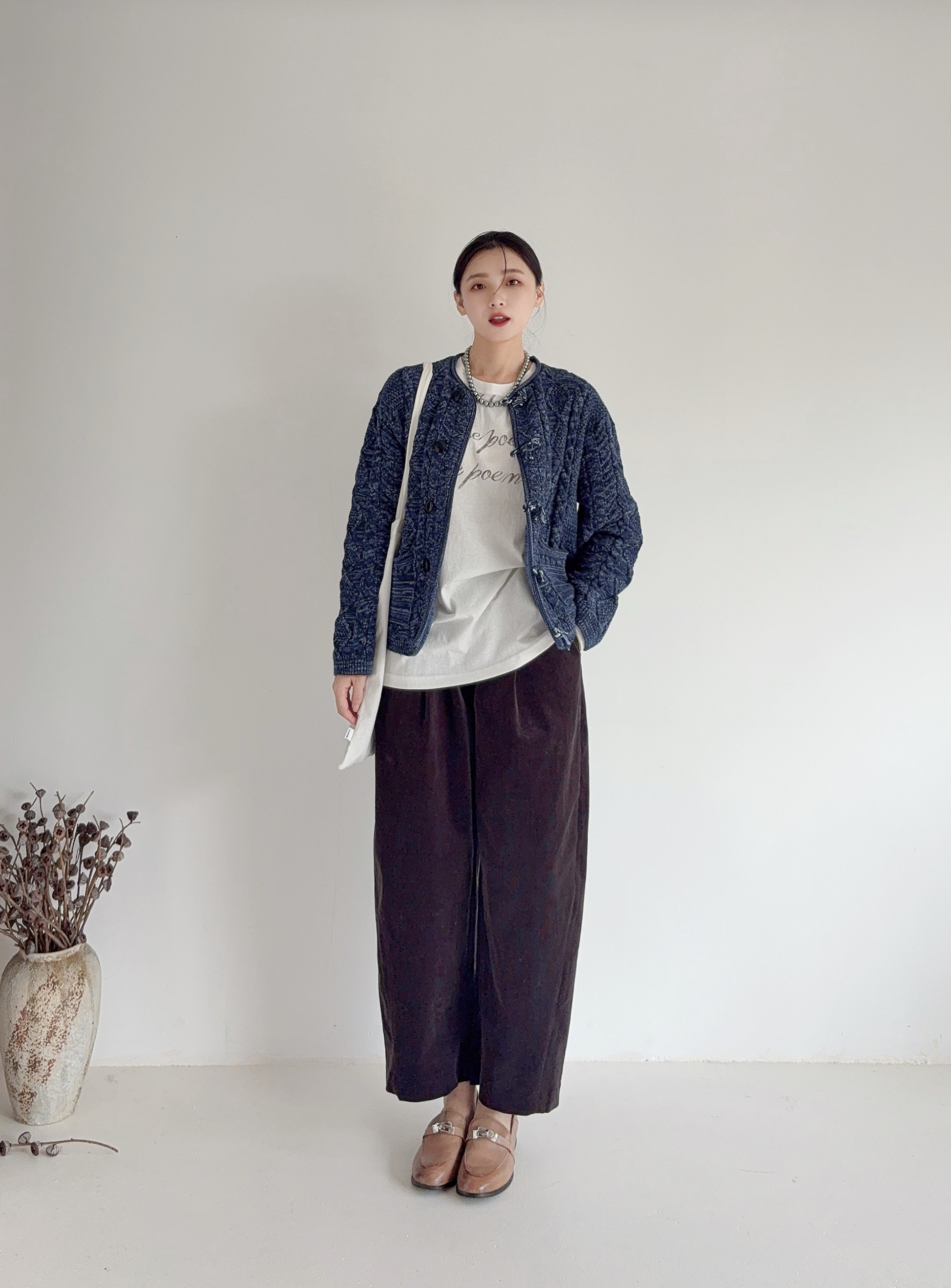 李cc·秋冬复古菱格钩花棉线流苏羊角扣针织外套女