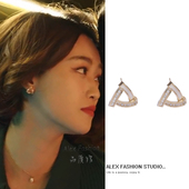 轻奢个性 夜色正浓梁丹宁蓝盈莹同款 耳钉复古时尚 几何三角耳饰耳环