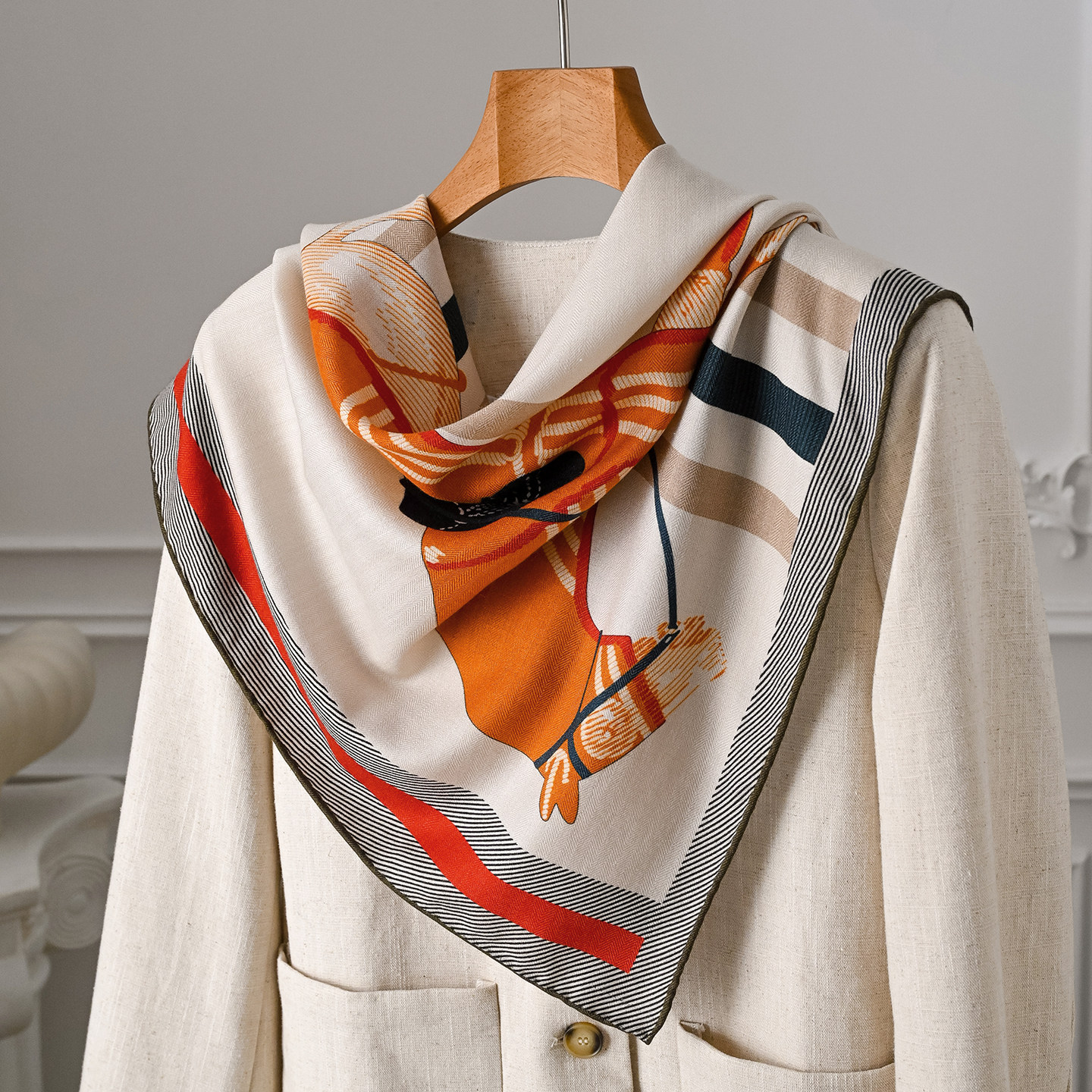 真丝羊毛丝巾小方巾女士秋冬季大牌高级感轻奢马羊绒三角围巾高端