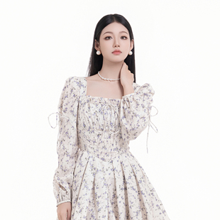 TLACTA MUMU 碎花泡泡袖-柏林花事连衣裙